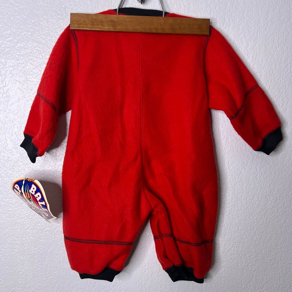 Vintage Jump Ball Club Chicago Bulls Fleece Romper Red Infant 6/9M NBA Deadstock - Picture 3 of 8
